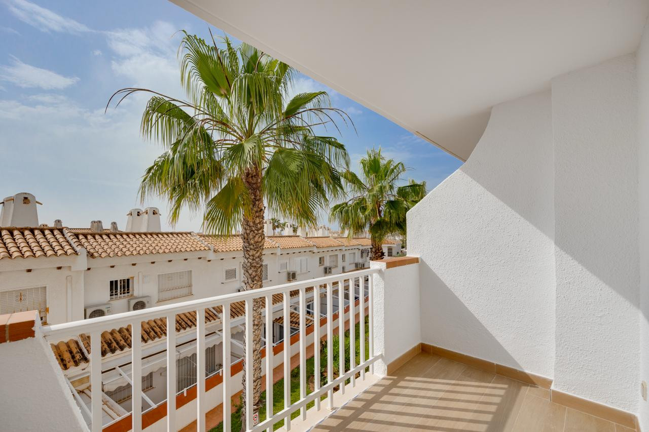 2 Bed, 1 Bath, ApartmentFor Sale, Orihuela Costa, Alicante