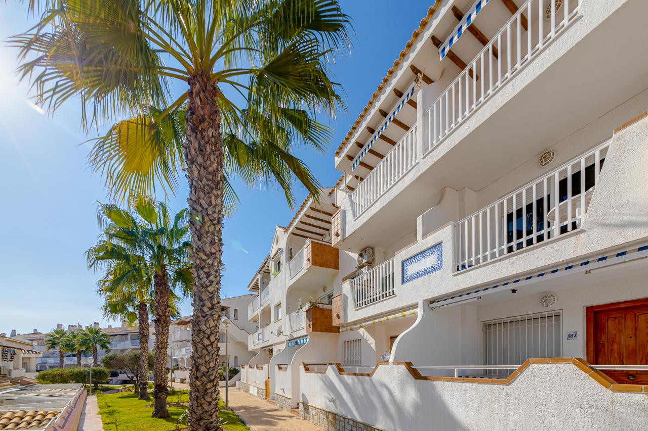 2 Bed, 1 Bath, ApartmentFor Sale, Orihuela Costa, Alicante