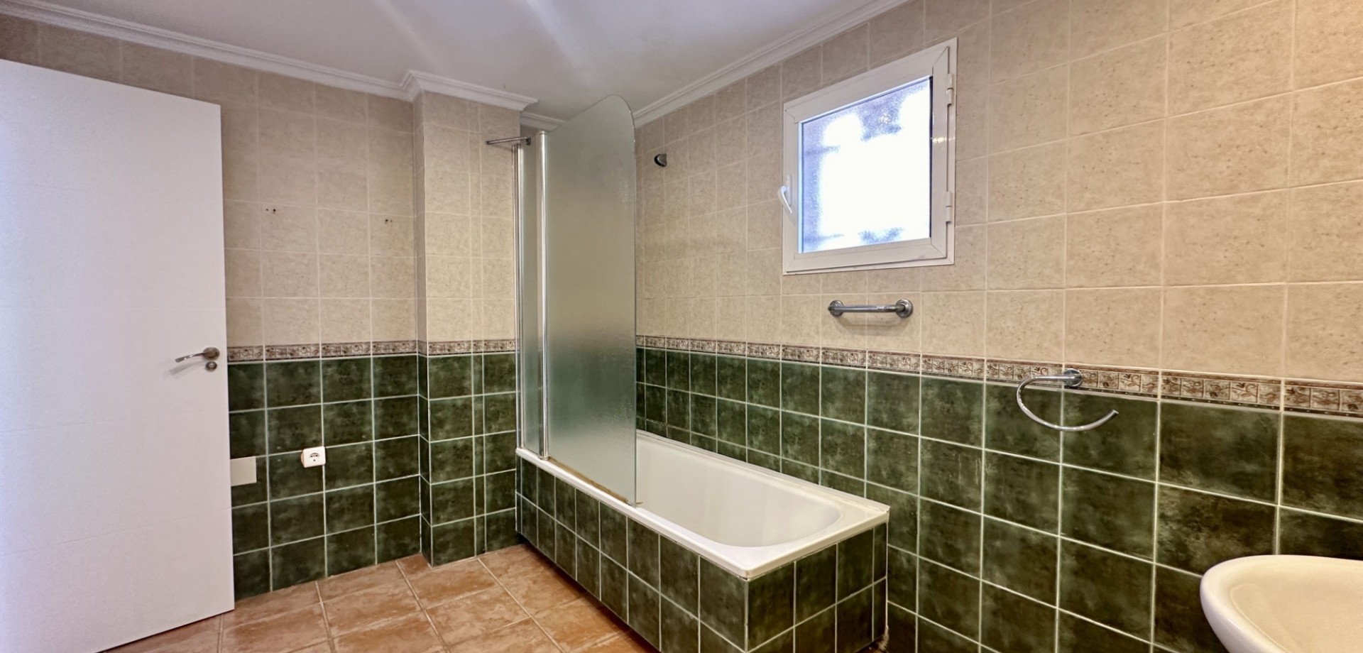 4 Bed, 2 Bath, HouseFor Sale, Orihuela Costa, Alicante