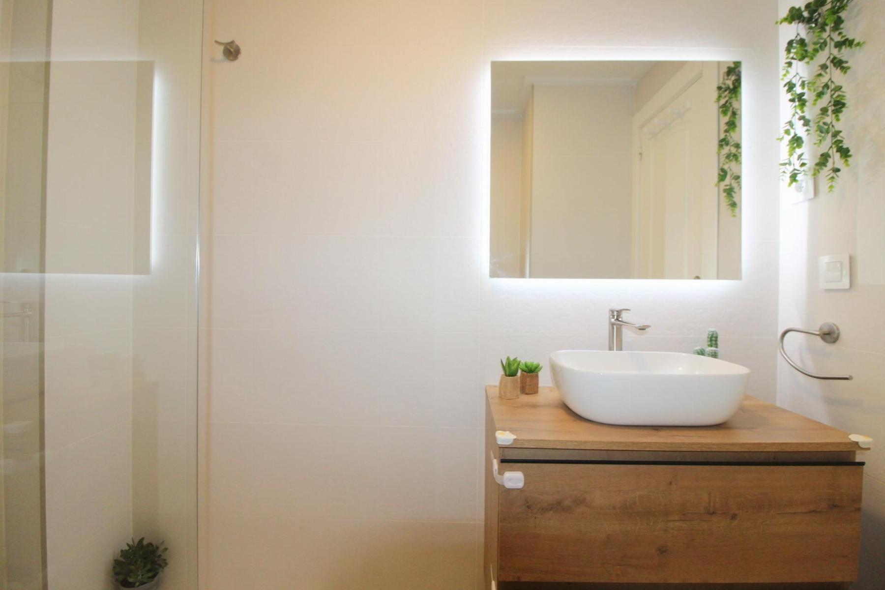 3 Bed, 2 Bath, ApartmentFor Sale, Torrevieja, Alicante