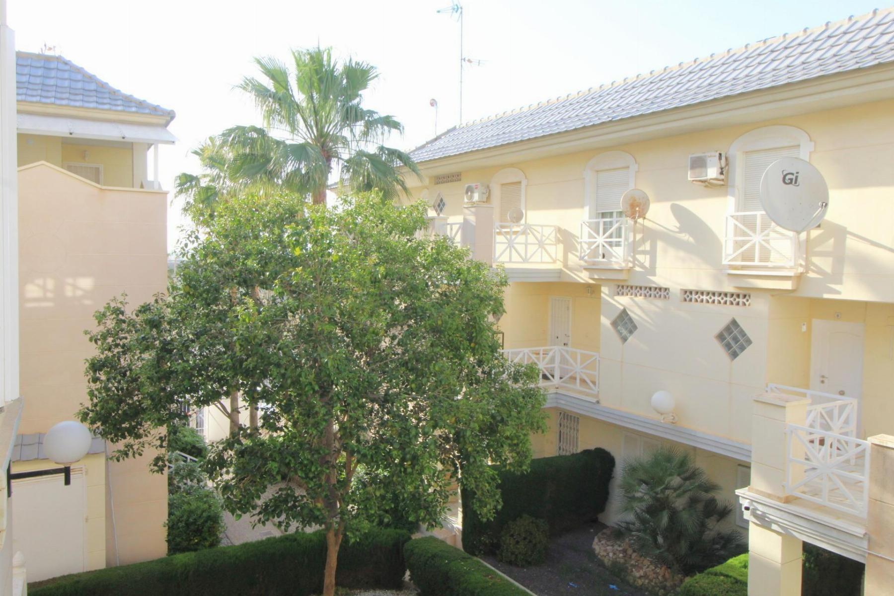 3 Bed, 2 Bath, ApartmentFor Sale, Torrevieja, Alicante