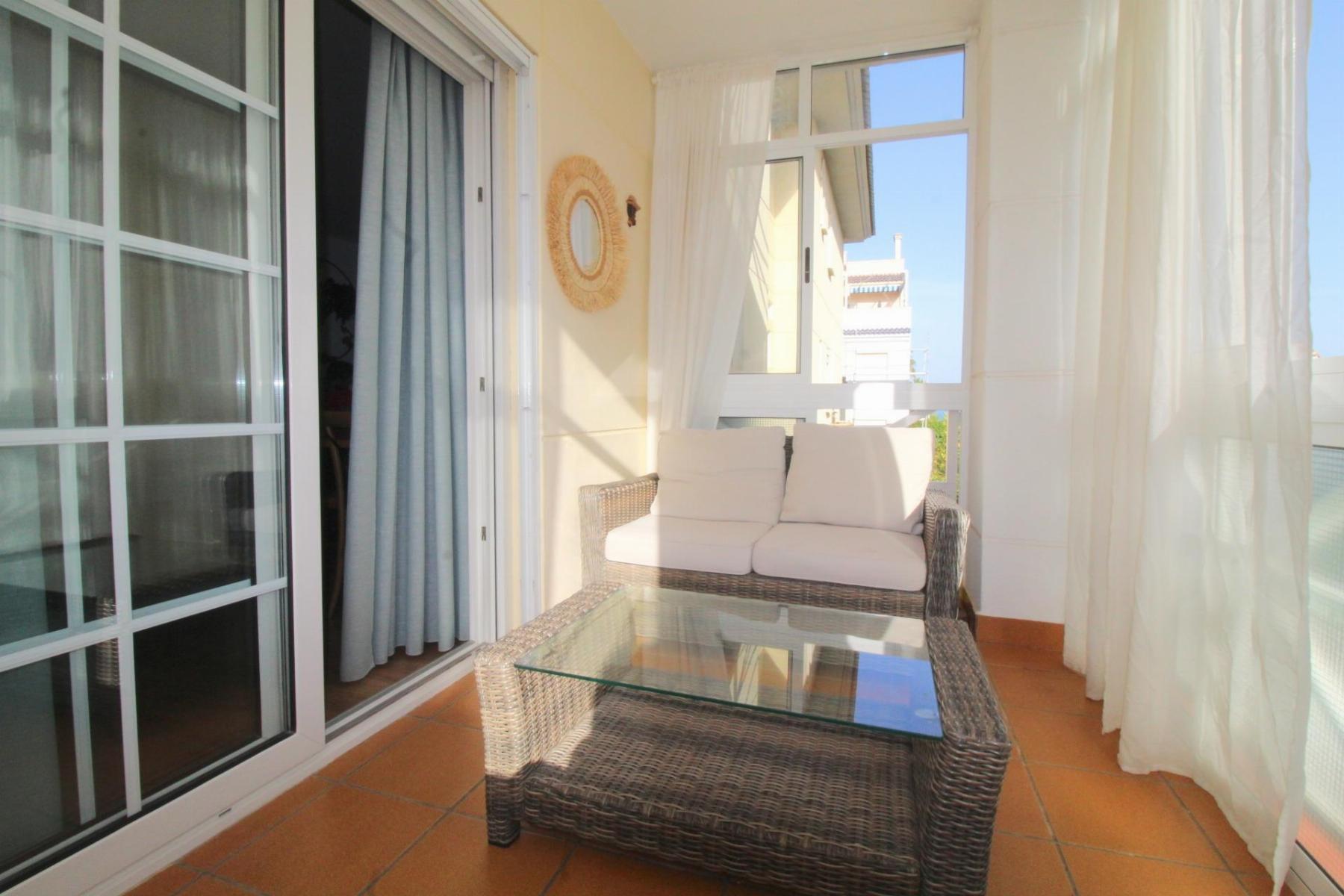 3 Bed, 2 Bath, ApartmentFor Sale, Torrevieja, Alicante