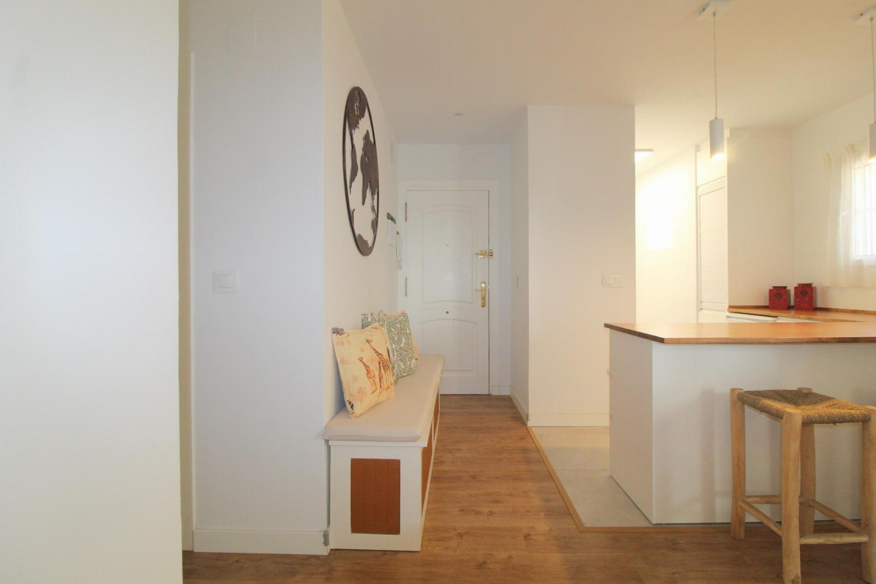 3 Bed, 2 Bath, ApartmentFor Sale, Torrevieja, Alicante