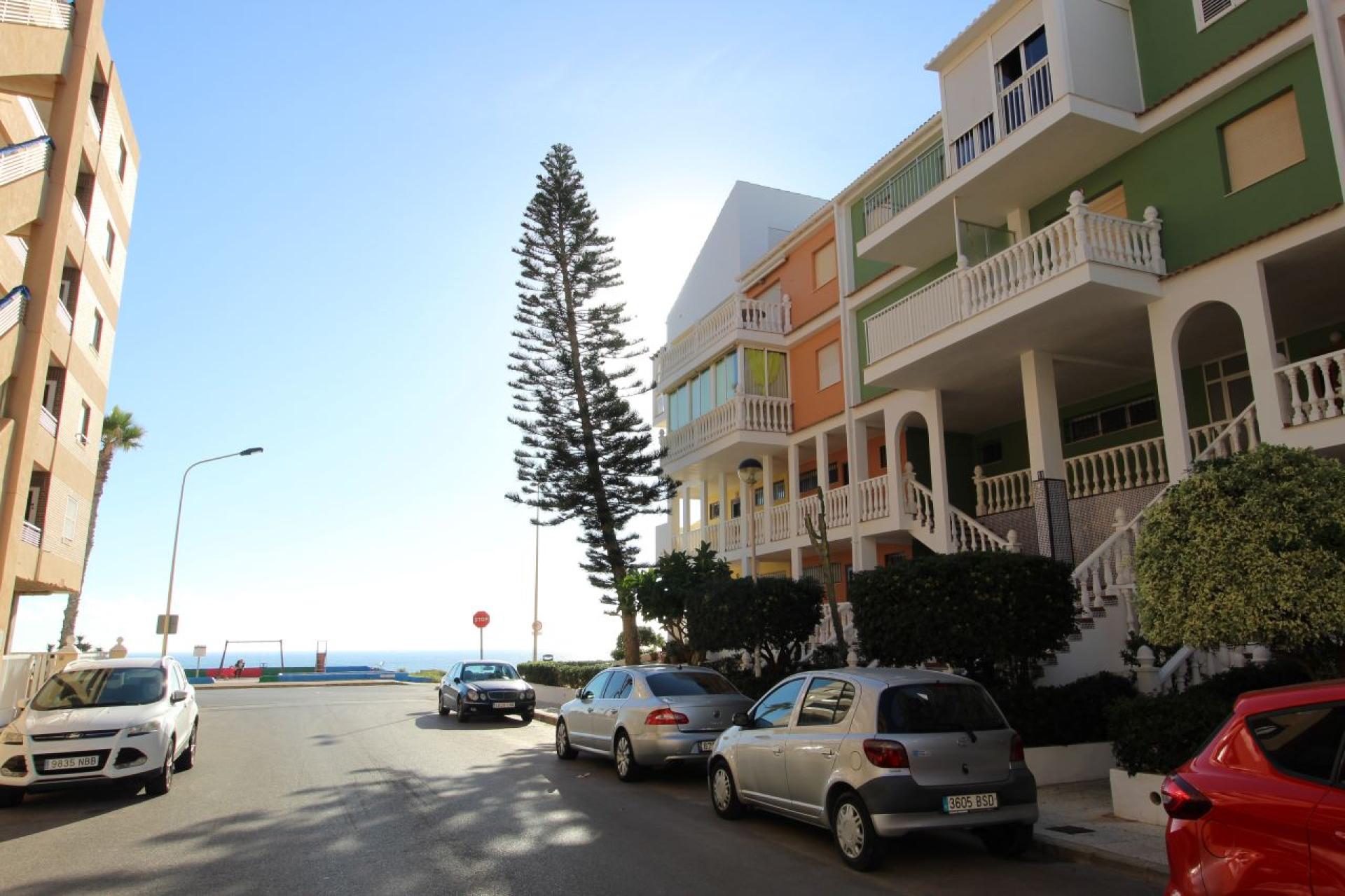 1 Bed, 1 Bath, ApartmentFor Sale, Torrevieja, Alicante