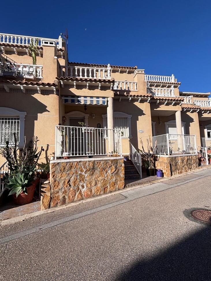 2 Bed, 2 Bath, HouseFor Sale, Villamartin, Alicante