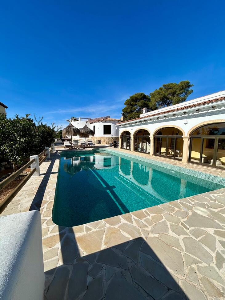 5 Bed, 4 Bath, HouseFor Sale, Javea, Alicante