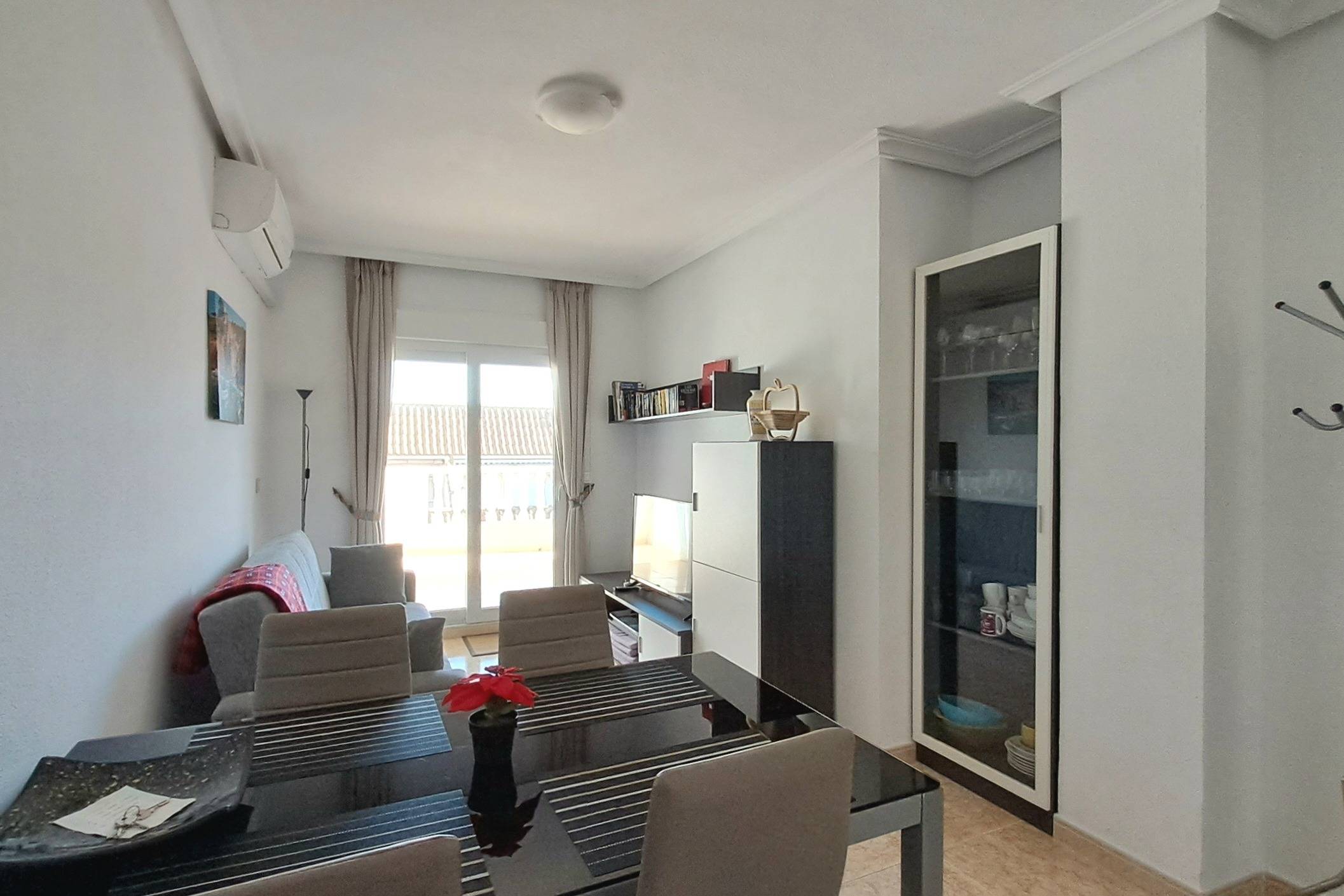 1 Bed, 1 Bath, ApartmentFor Sale, Torrevieja, Alicante