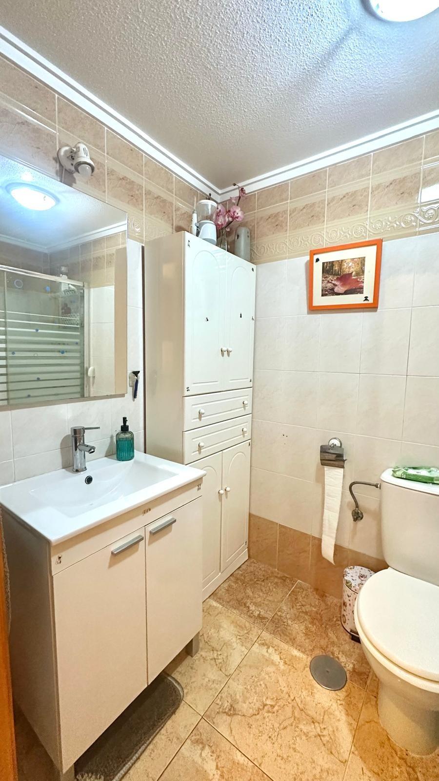 2 Bed, 1 Bath, HouseFor Sale, Torrevieja, Alicante