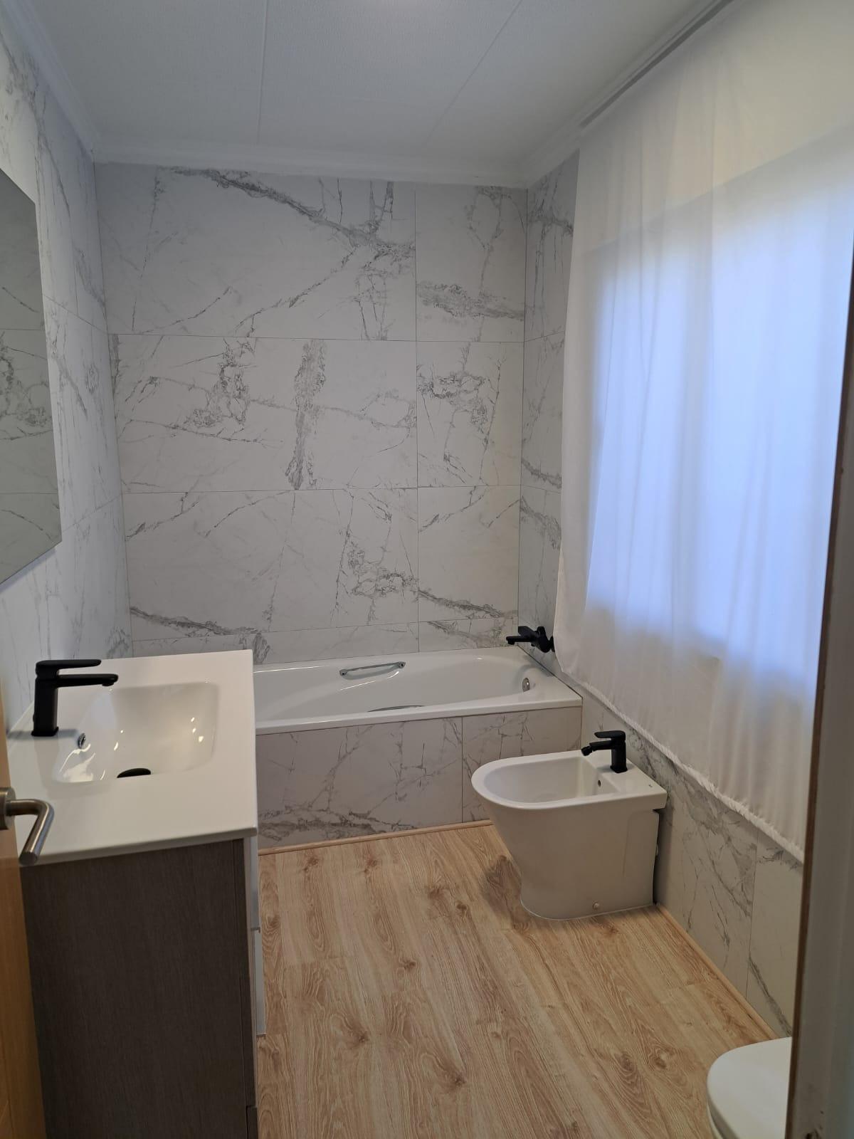 5 Bed, 3 Bath, HouseFor Sale, Orihuela, Alicante