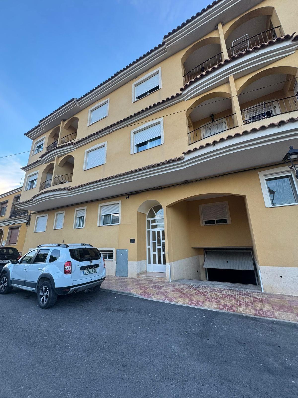 3 Bed, 2 Bath, ApartmentFor Sale, Jacarilla, Alicante