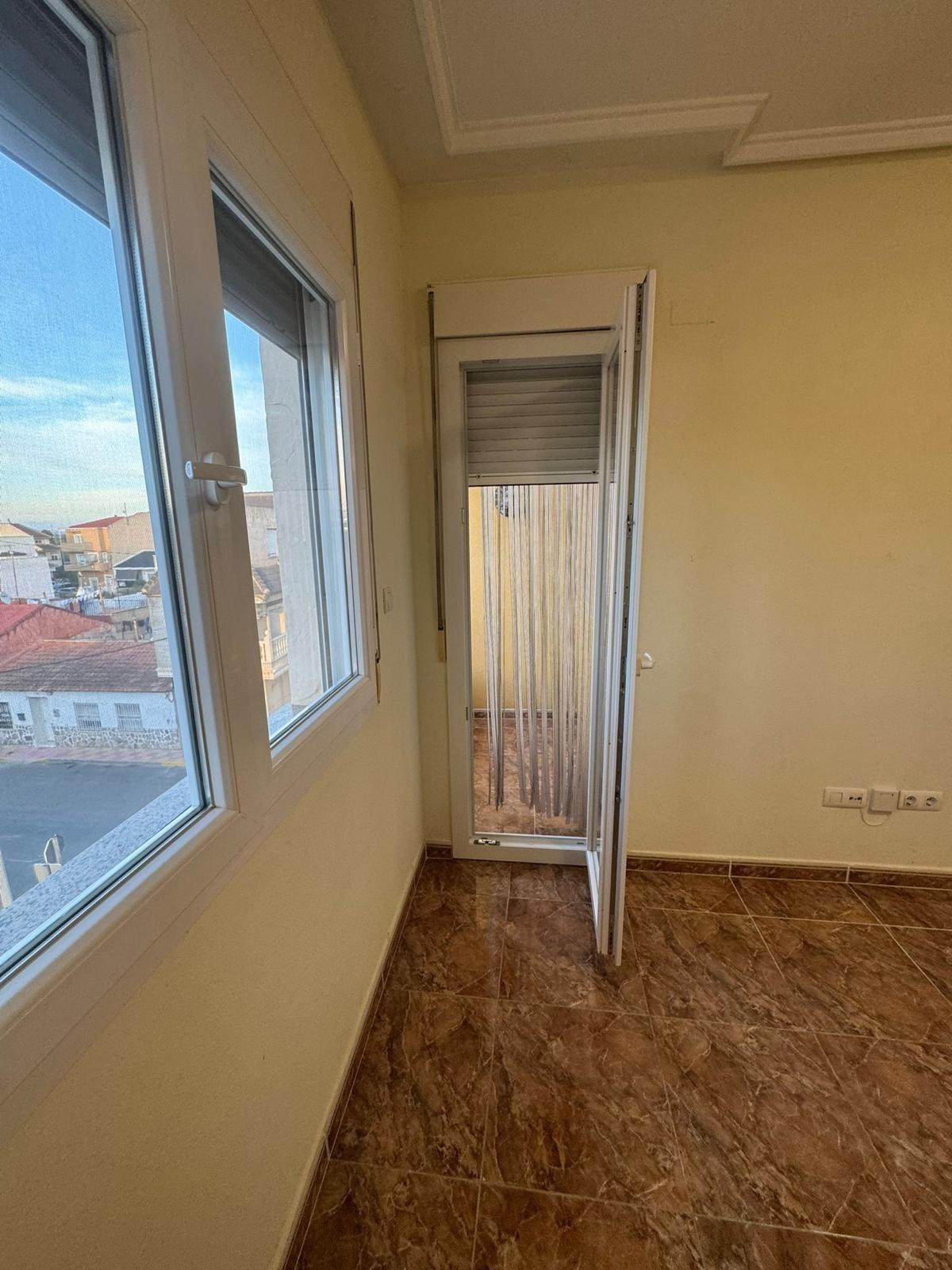 3 Bed, 2 Bath, ApartmentFor Sale, Jacarilla, Alicante