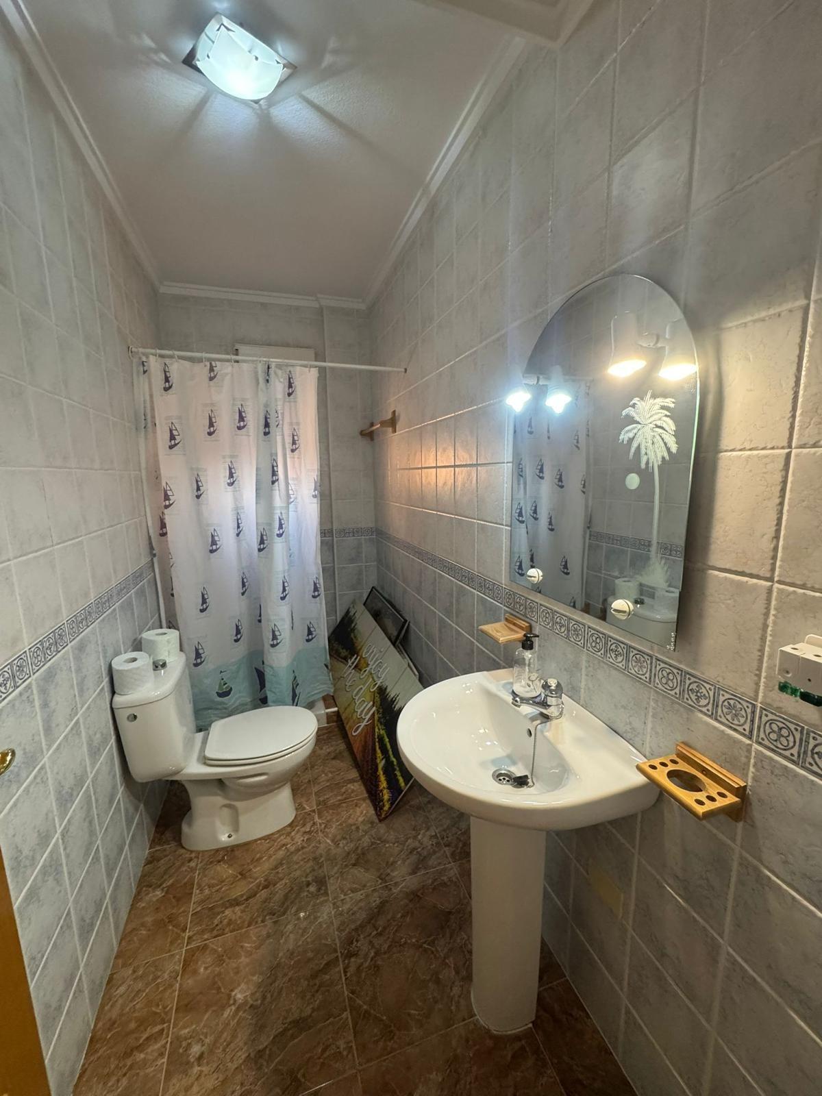 3 Bed, 2 Bath, ApartmentFor Sale, Jacarilla, Alicante