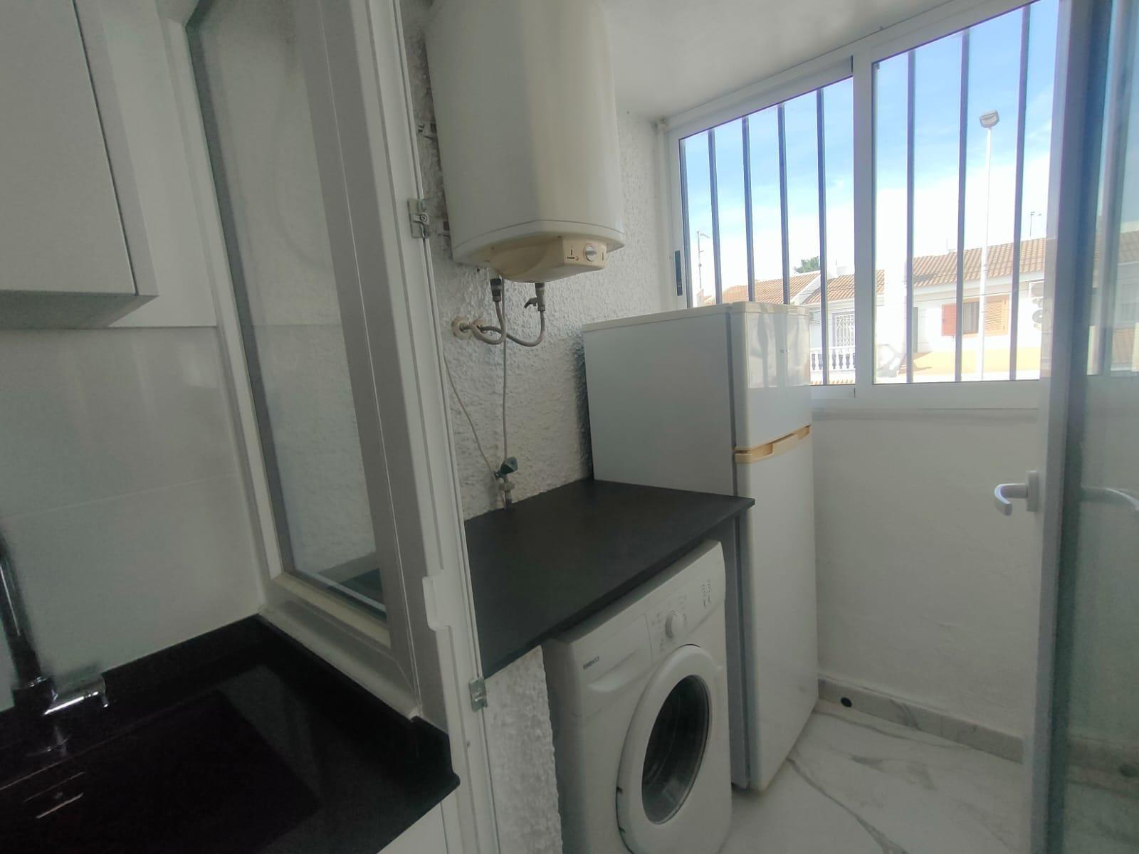 1 Bed, 1 Bath, HouseFor Sale, Torrevieja, Alicante