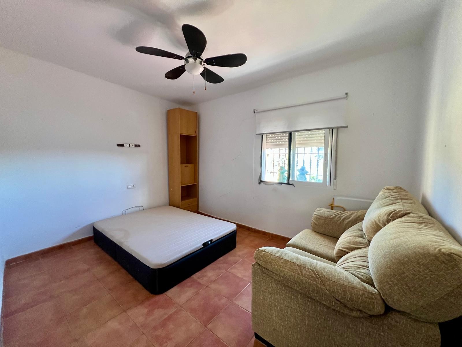 4 Bed, 2 Bath, HouseFor Sale, Agost, Alicante