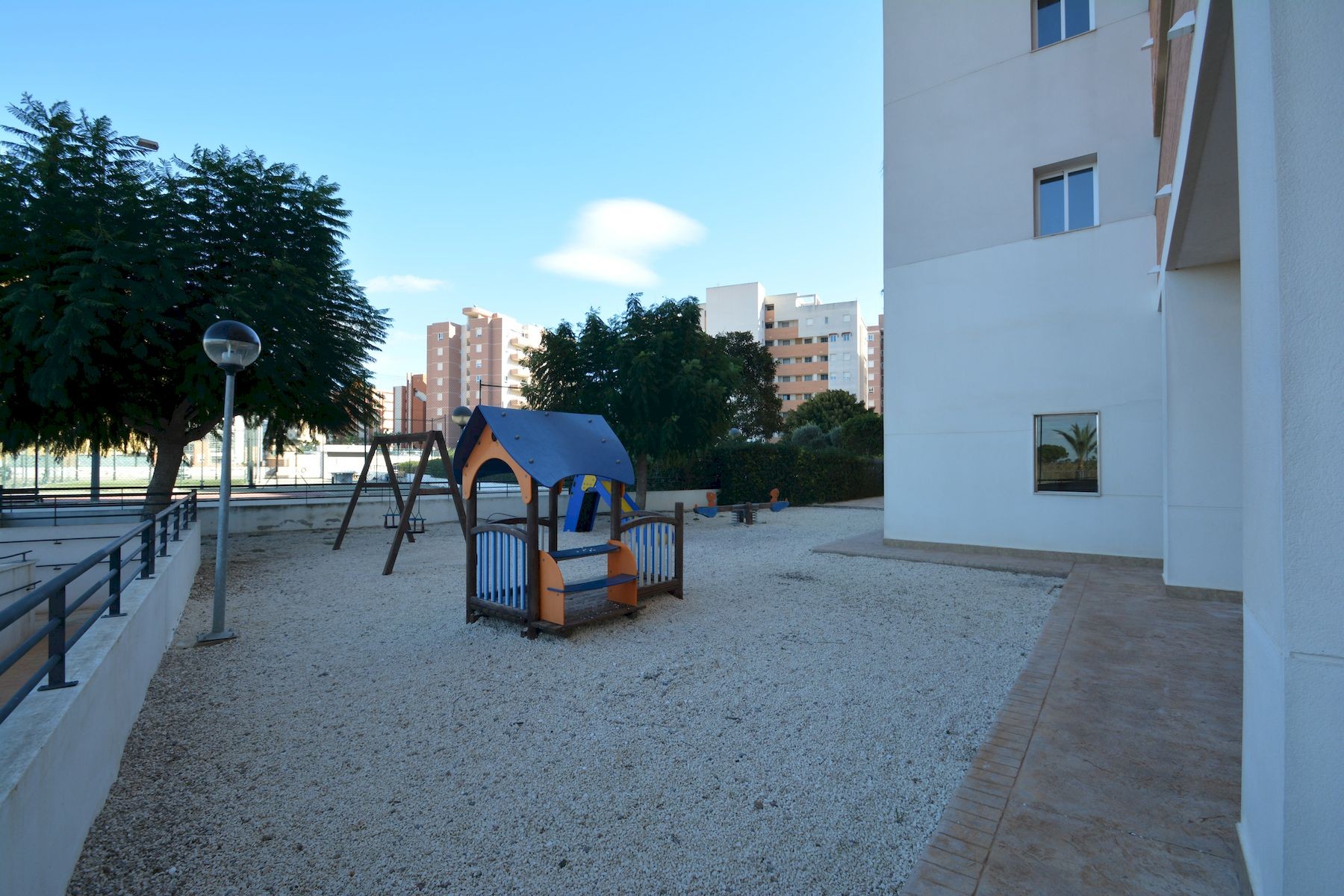 3 Bed, 2 Bath, ApartmentFor Sale, Guardamar Del Segura, Alicante