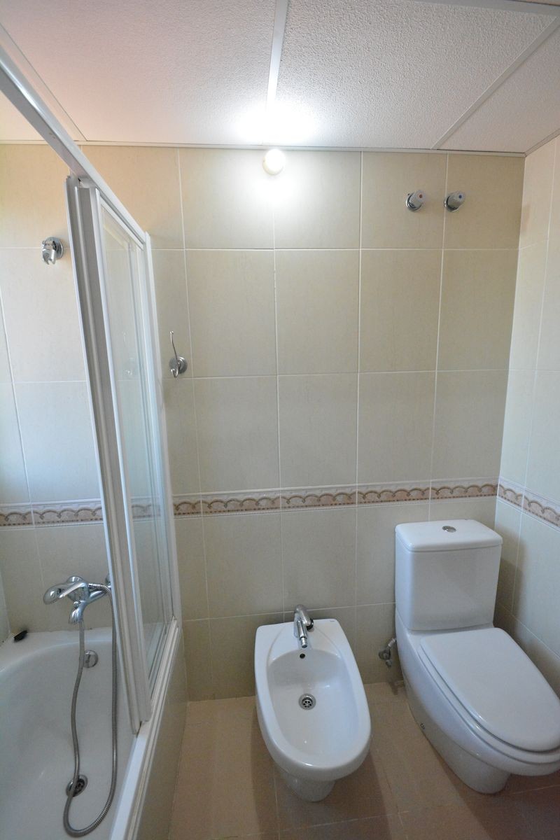 3 Bed, 2 Bath, ApartmentFor Sale, Guardamar Del Segura, Alicante