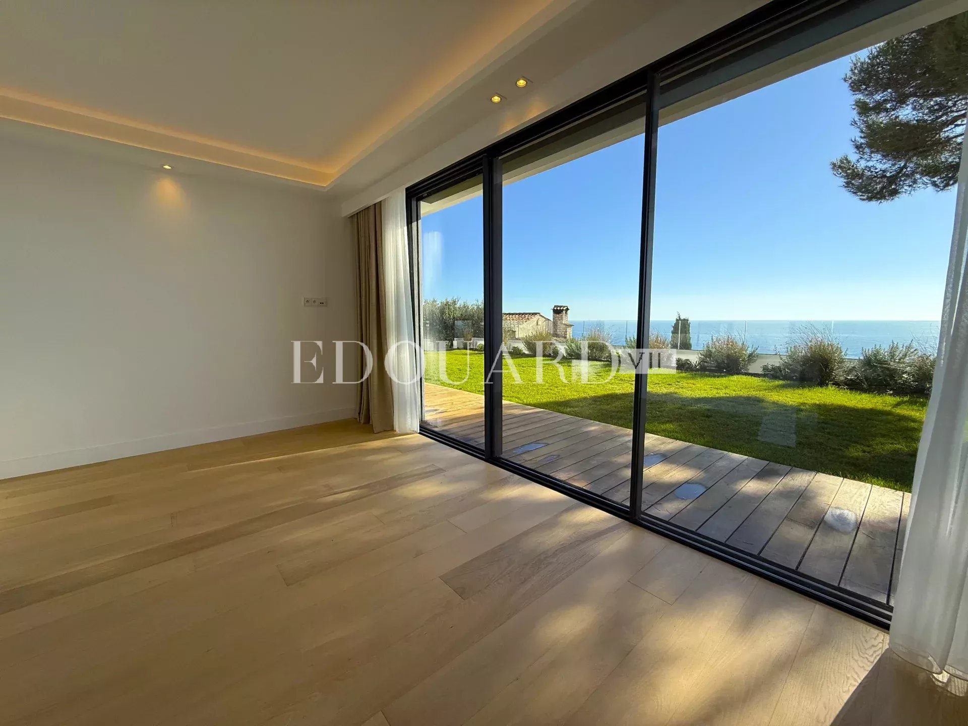4 Bed, 4 Bath, HouseFor Sale, Roquebrune-Cap-Martin, Alpes-Maritimes