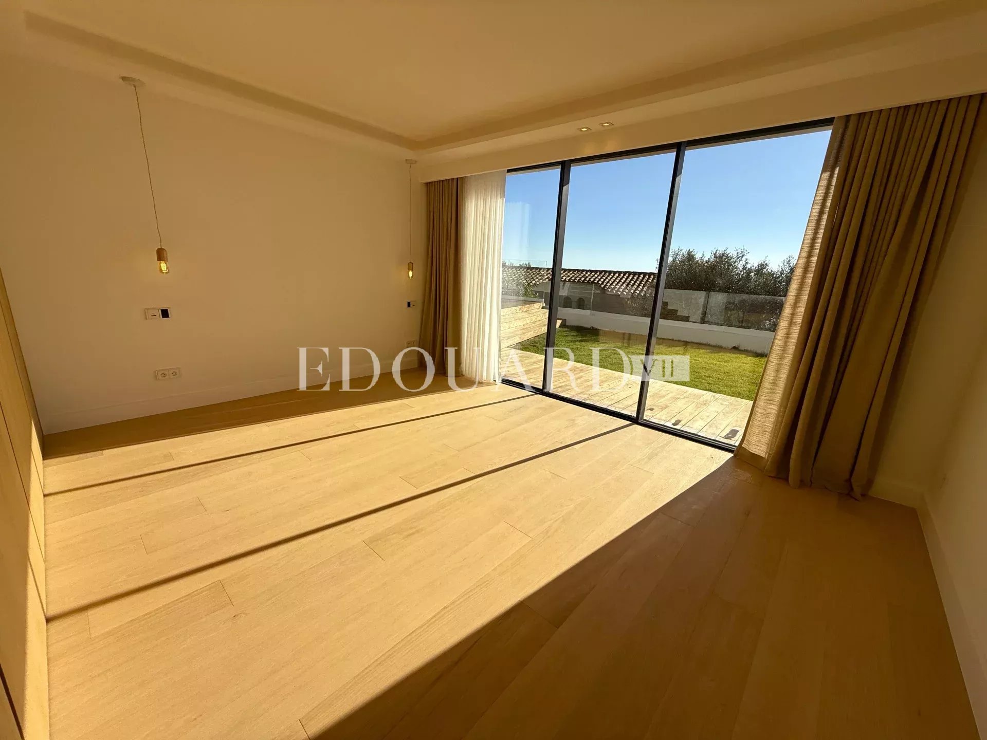 4 Bed, 4 Bath, HouseFor Sale, Roquebrune-Cap-Martin, Alpes-Maritimes