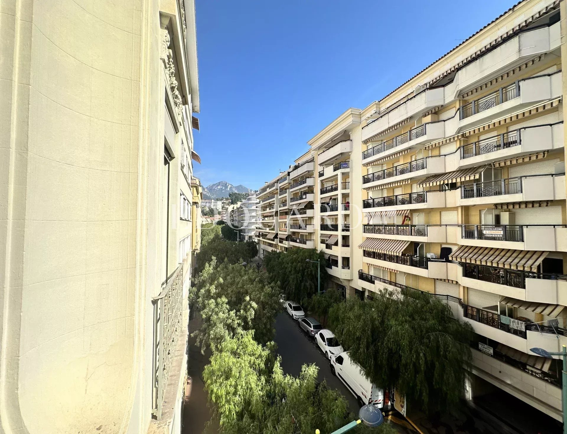 3 Bed, 1 Bath, ApartmentFor Sale, Menton, Alpes-Maritimes