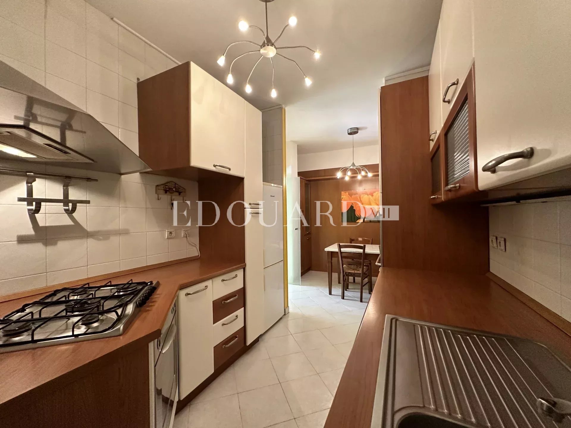 3 Bed, 1 Bath, ApartmentFor Sale, Menton, Alpes-Maritimes