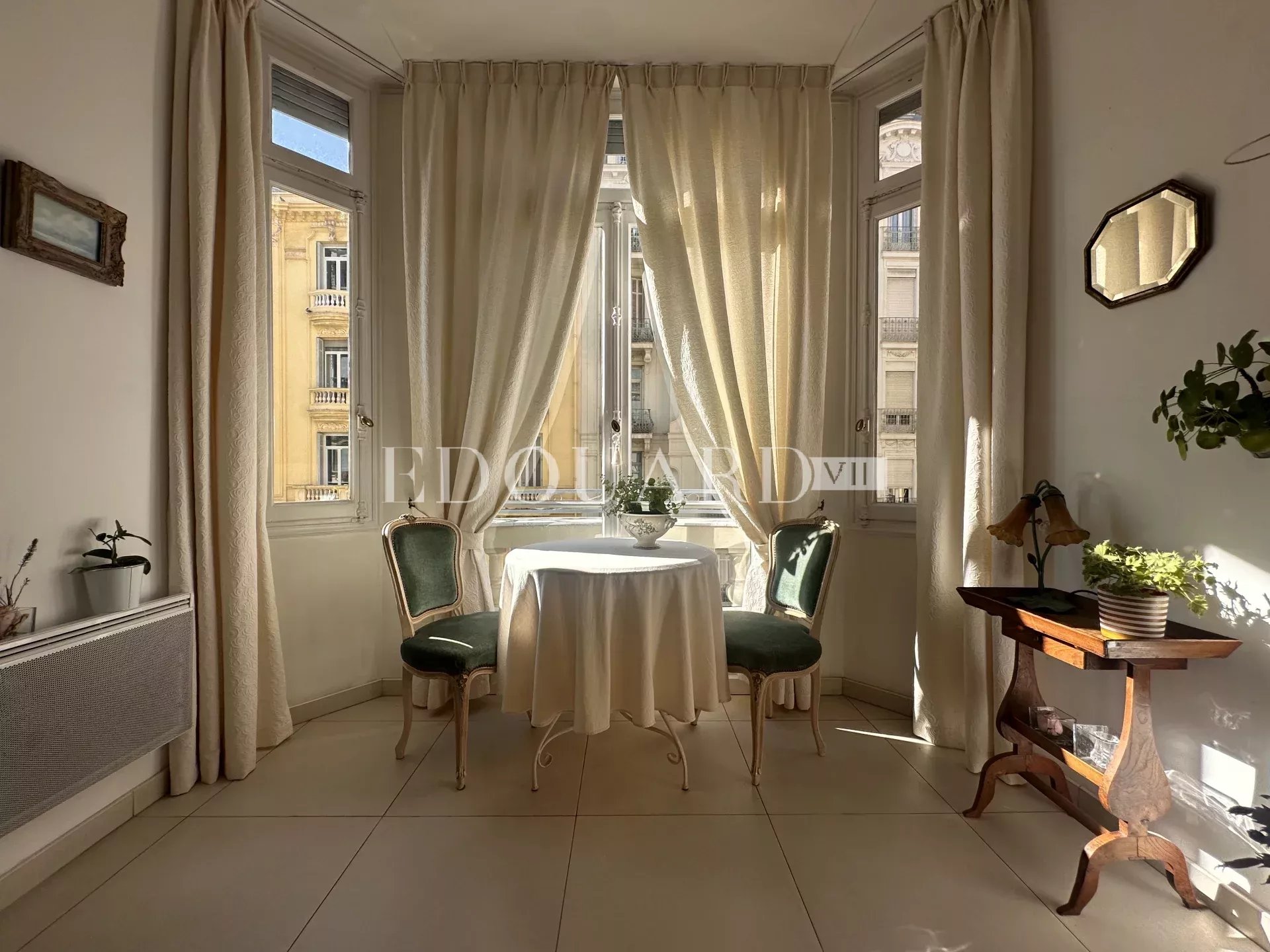 3 Bed, 1 Bath, ApartmentFor Sale, Menton, Alpes-Maritimes