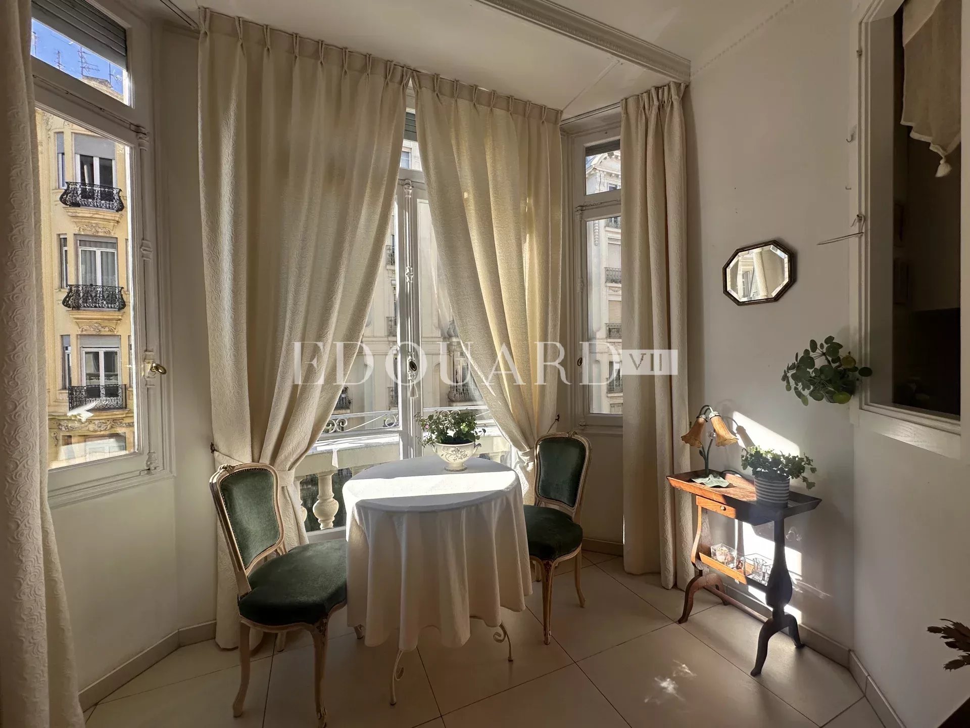 3 Bed, 1 Bath, ApartmentFor Sale, Menton, Alpes-Maritimes
