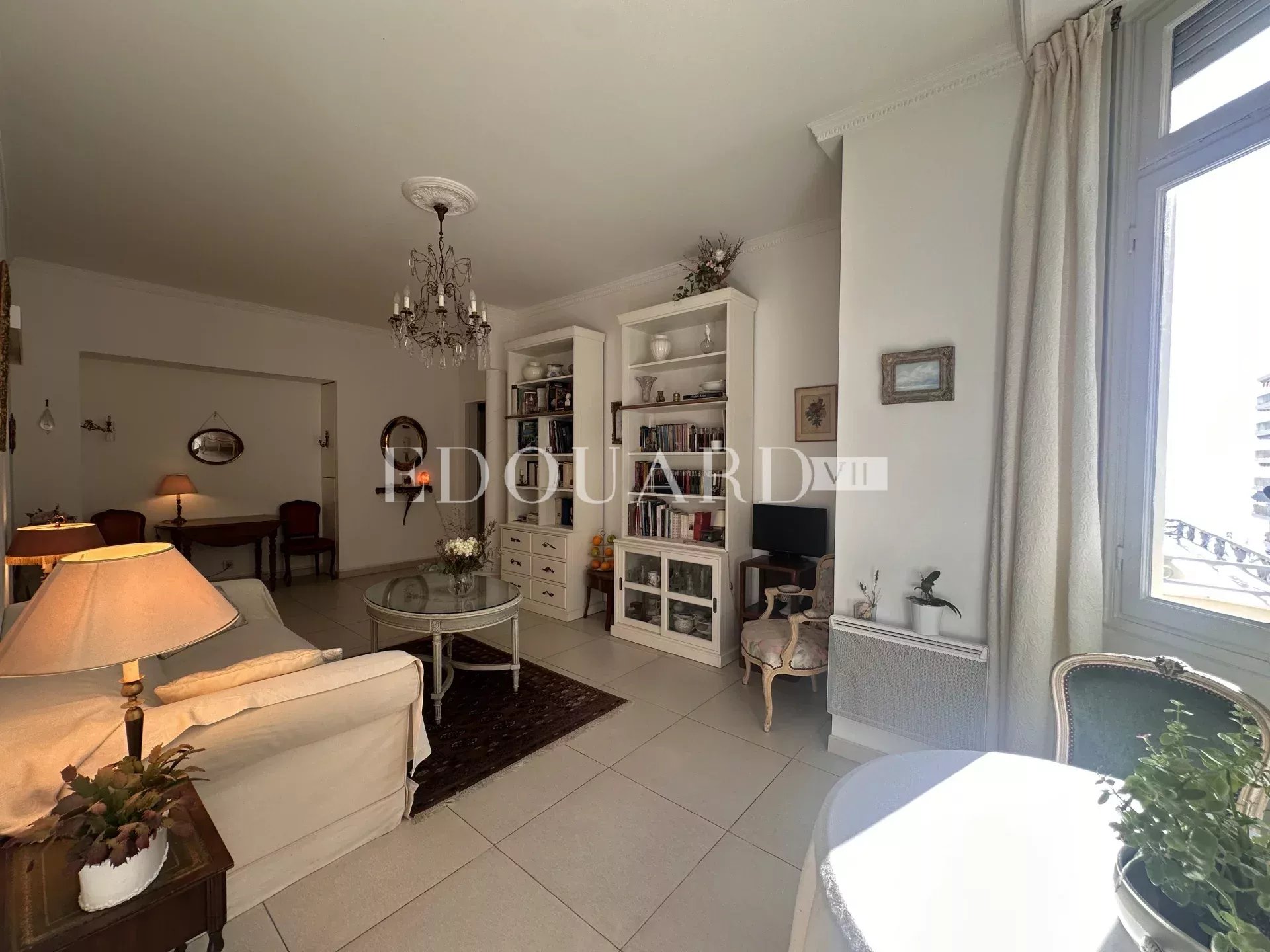 3 Bed, 1 Bath, ApartmentFor Sale, Menton, Alpes-Maritimes