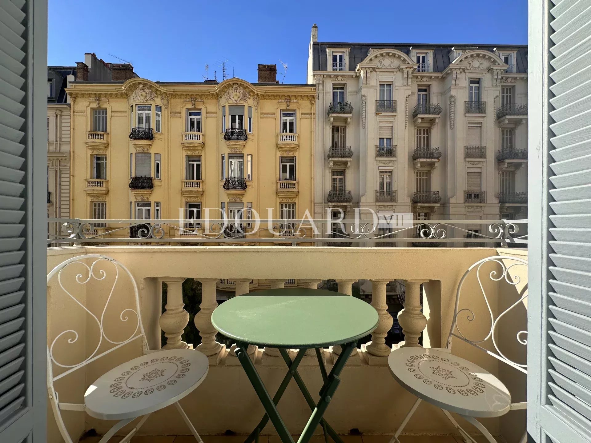 3 Bed, 1 Bath, ApartmentFor Sale, Menton, Alpes-Maritimes