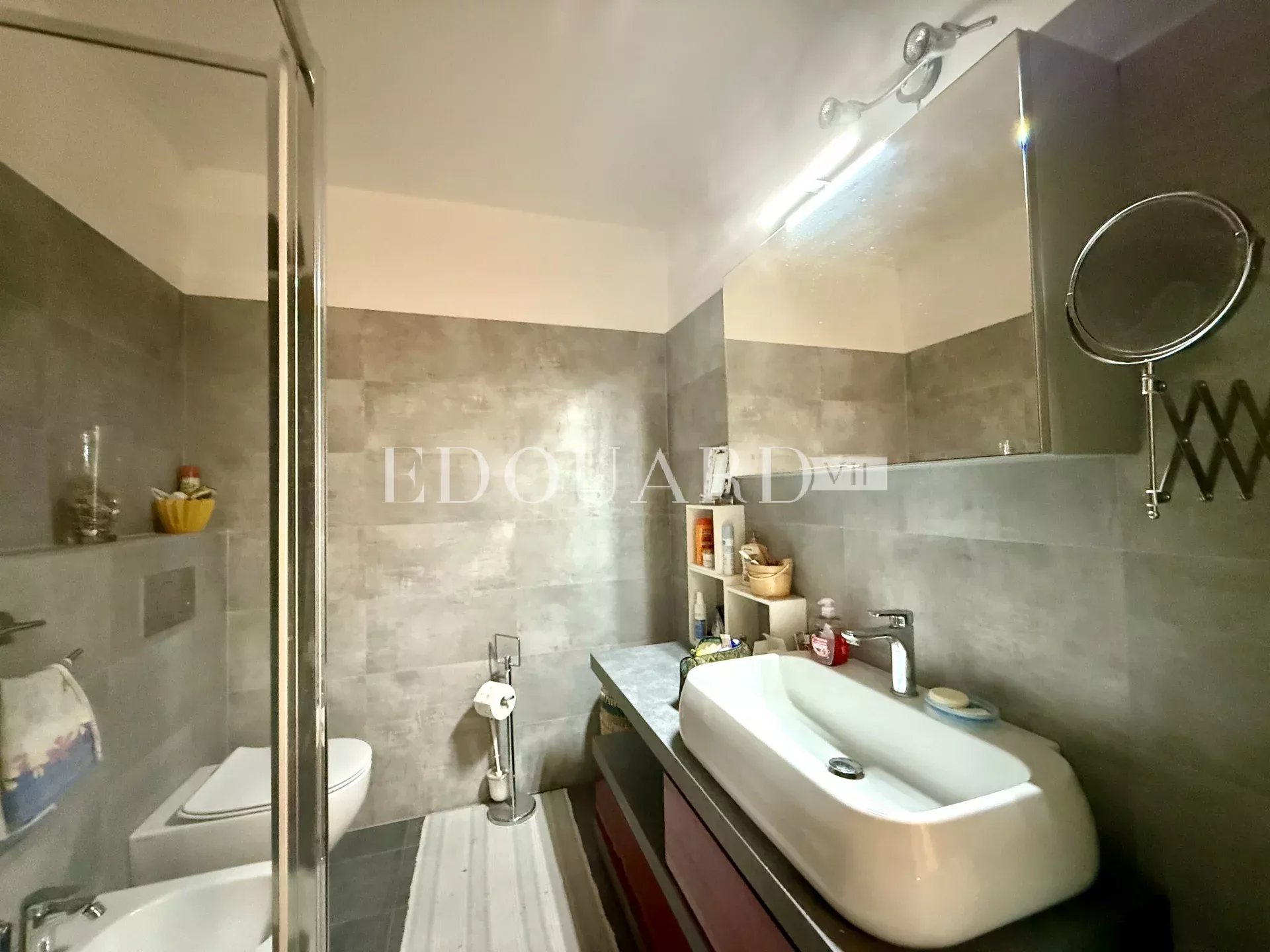 1 Bed, 1 Bath, ApartmentFor Sale, Menton, Alpes-Maritimes