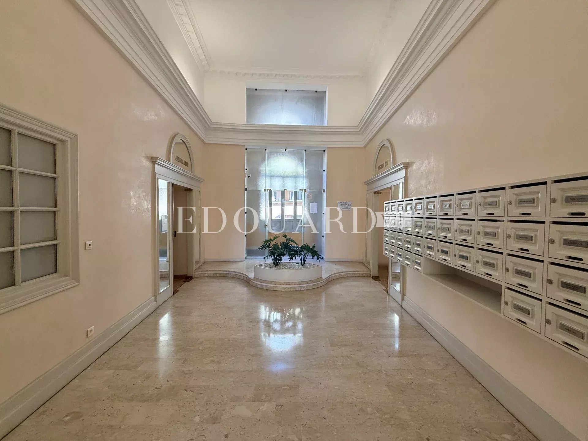 2 Bed, 1 Bath, ApartmentFor Sale, Menton, Alpes-Maritimes