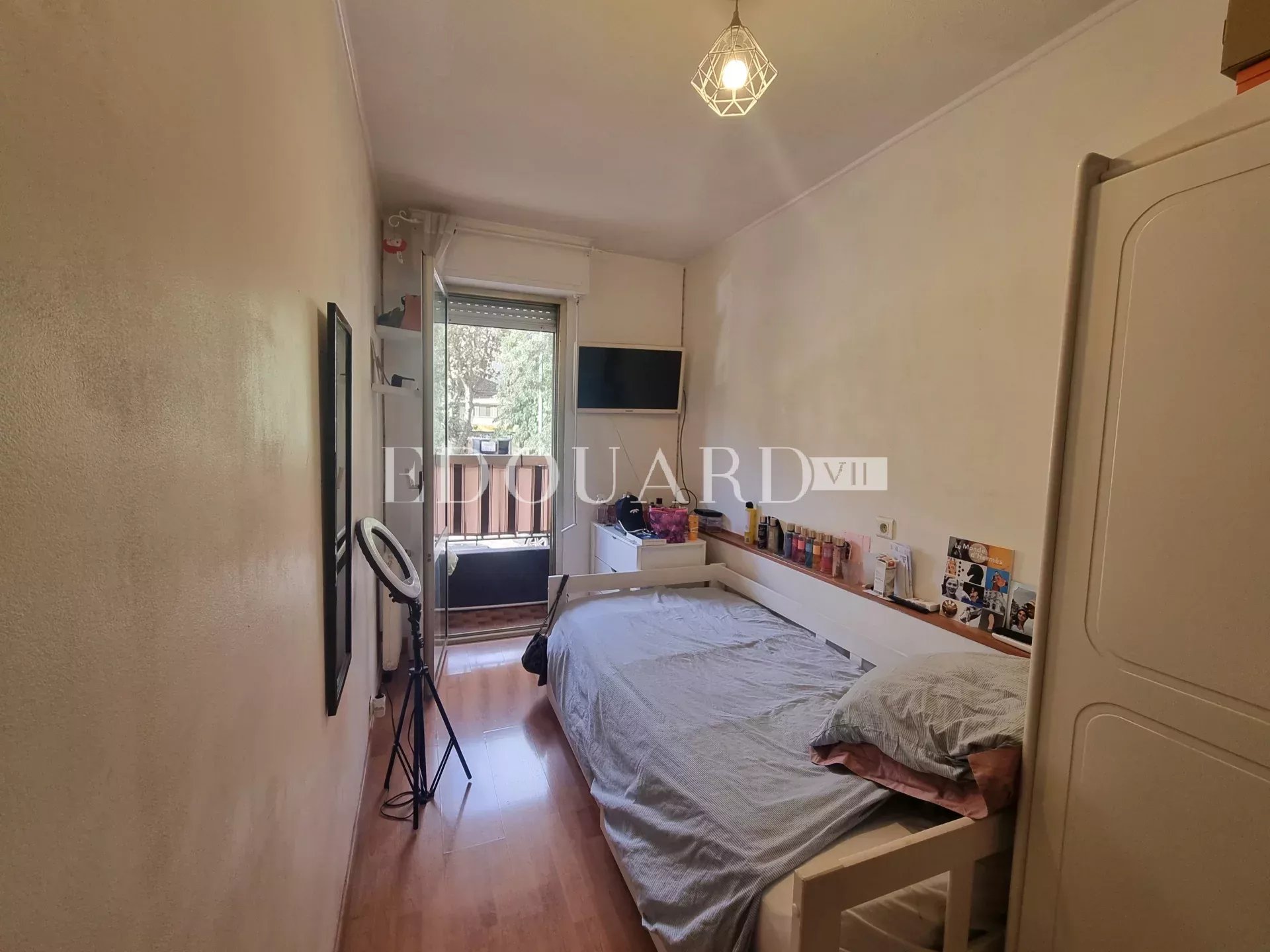 2 Bed, 1 Bath, ApartmentFor Sale, Menton, Alpes-Maritimes