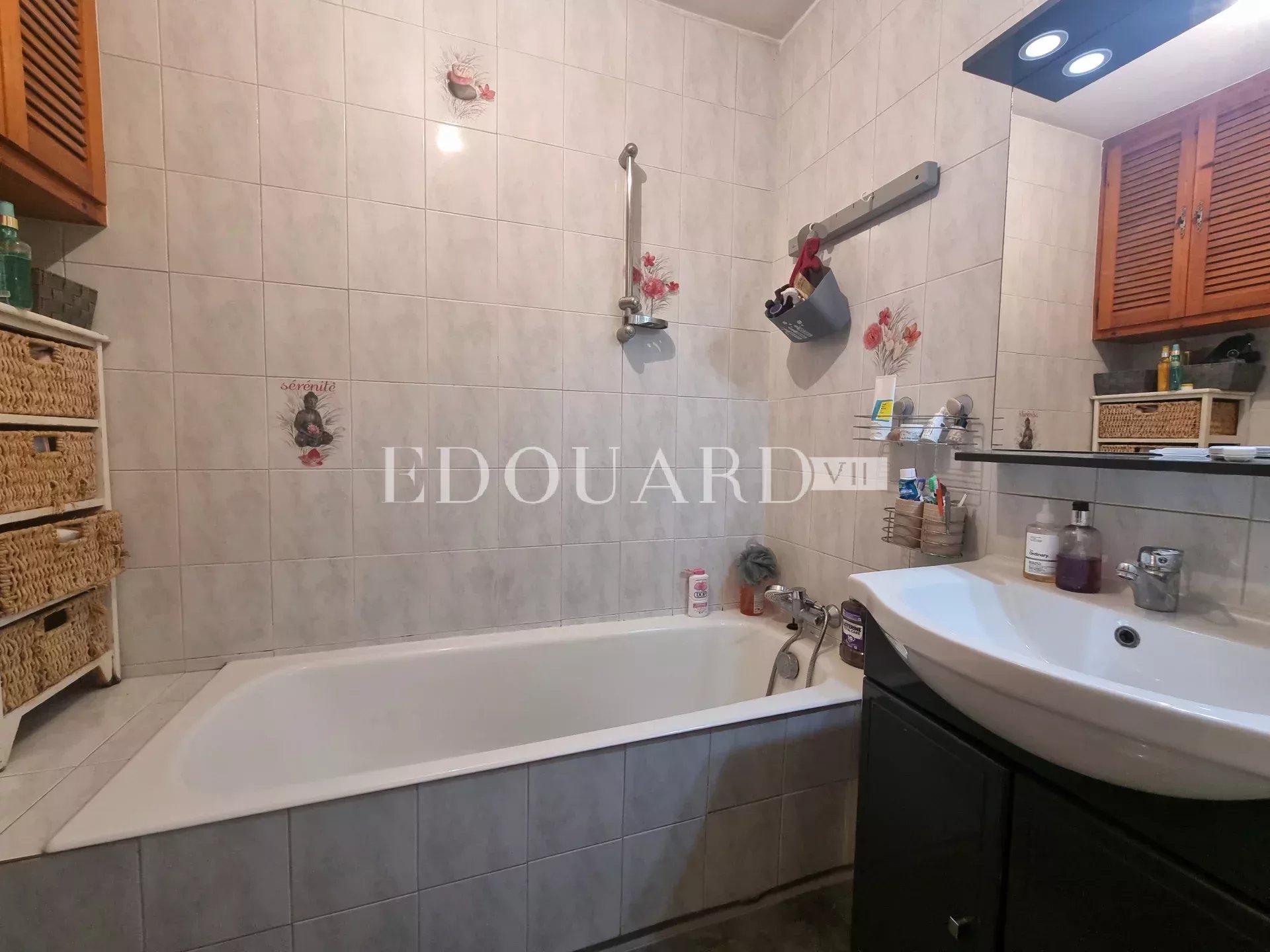 2 Bed, 1 Bath, ApartmentFor Sale, Menton, Alpes-Maritimes