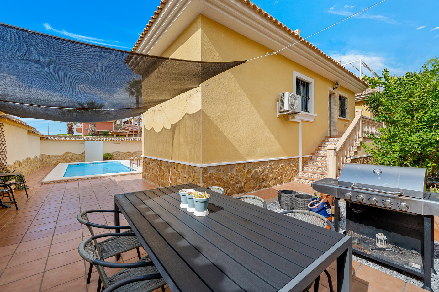 4 Bed, 3 Bath, HouseFor Sale, Algorfa, Alicante