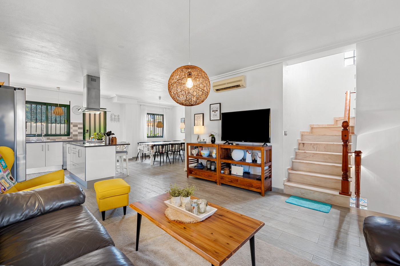 4 Bed, 3 Bath, HouseFor Sale, Algorfa, Alicante