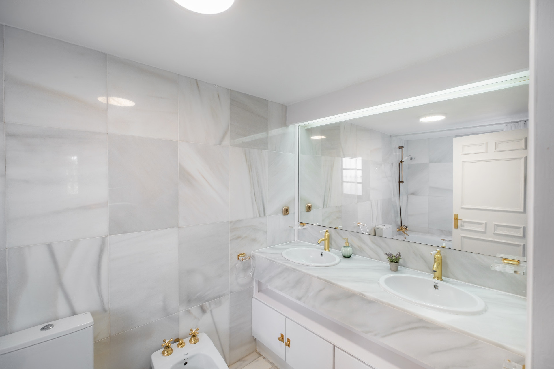 3 Bed, 3 Bath, HouseFor Sale, Benahavis, Malaga