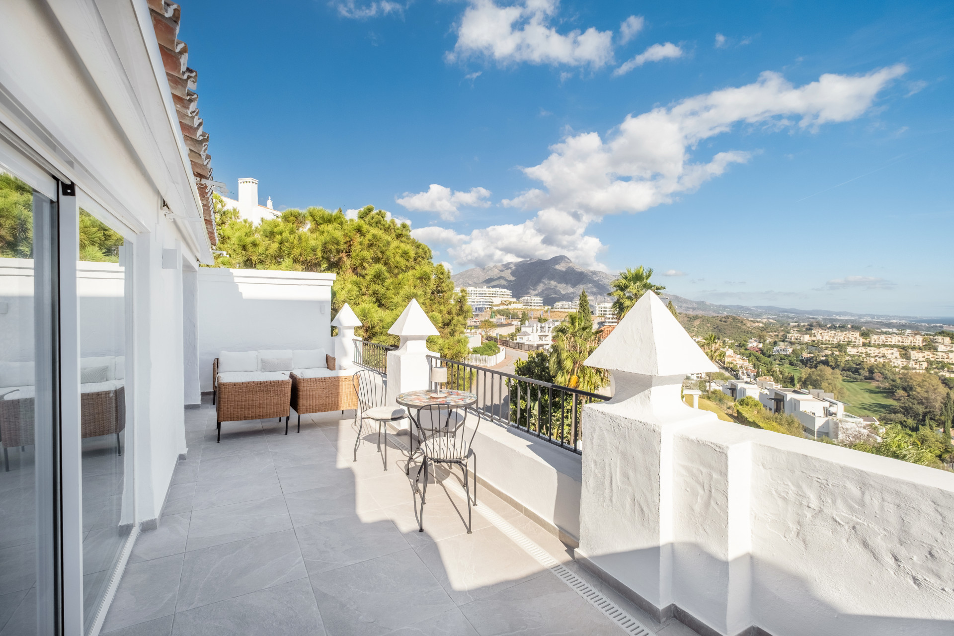 3 Bed, 3 Bath, HouseFor Sale, Benahavis, Malaga