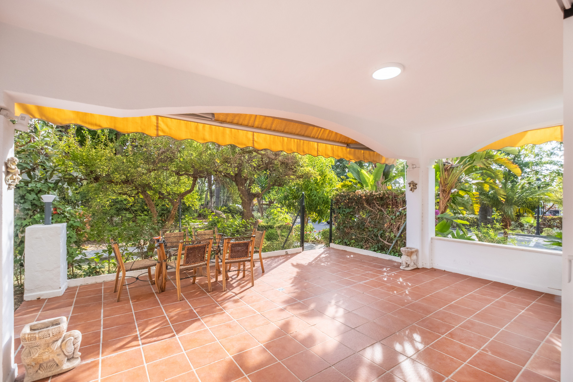 4 Bed, 3 Bath, ApartmentFor Sale, Marbella, Malaga