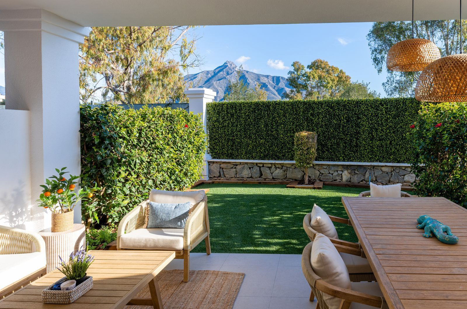 4 Bed, 4 Bath, ApartmentFor Sale, Marbella, Malaga