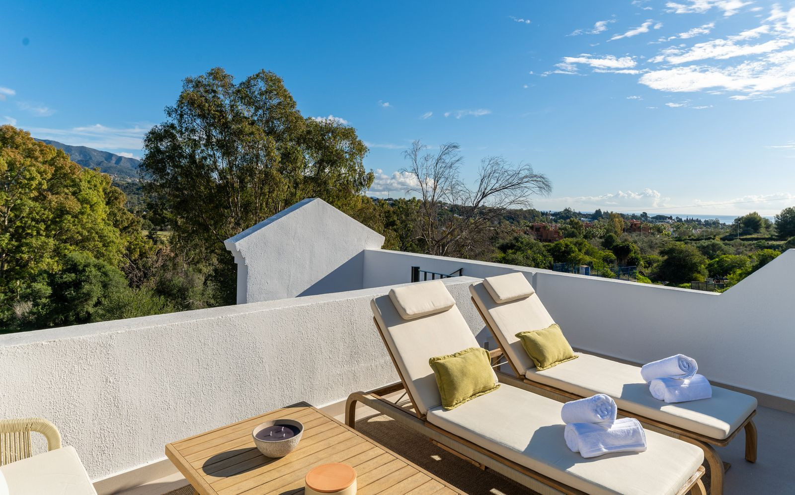 4 Bed, 4 Bath, ApartmentFor Sale, Marbella, Malaga