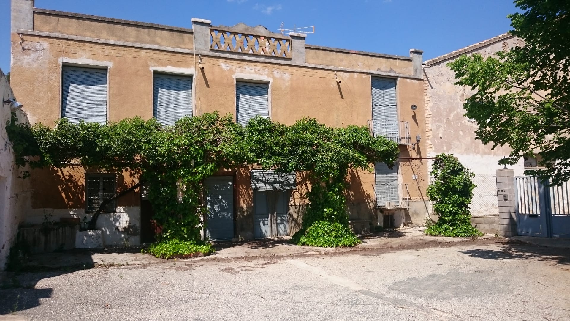 14 Bed, 3 Bath, HouseFor Sale, Villena, Alicante