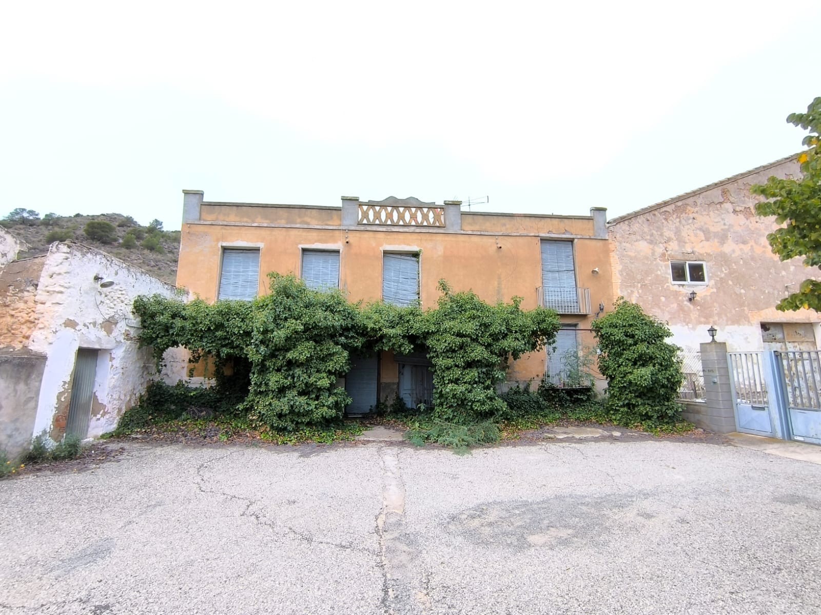 14 Bed, 3 Bath, HouseFor Sale, Villena, Alicante