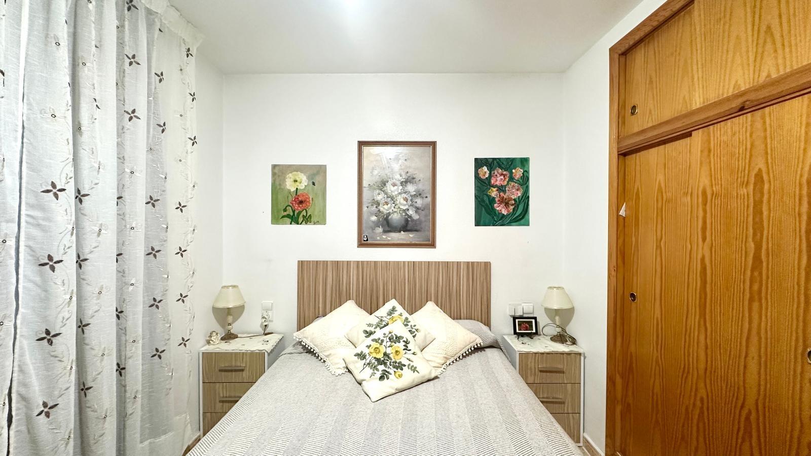 2 Bed, 1 Bath, ApartmentFor Sale, Torrevieja, Alicante