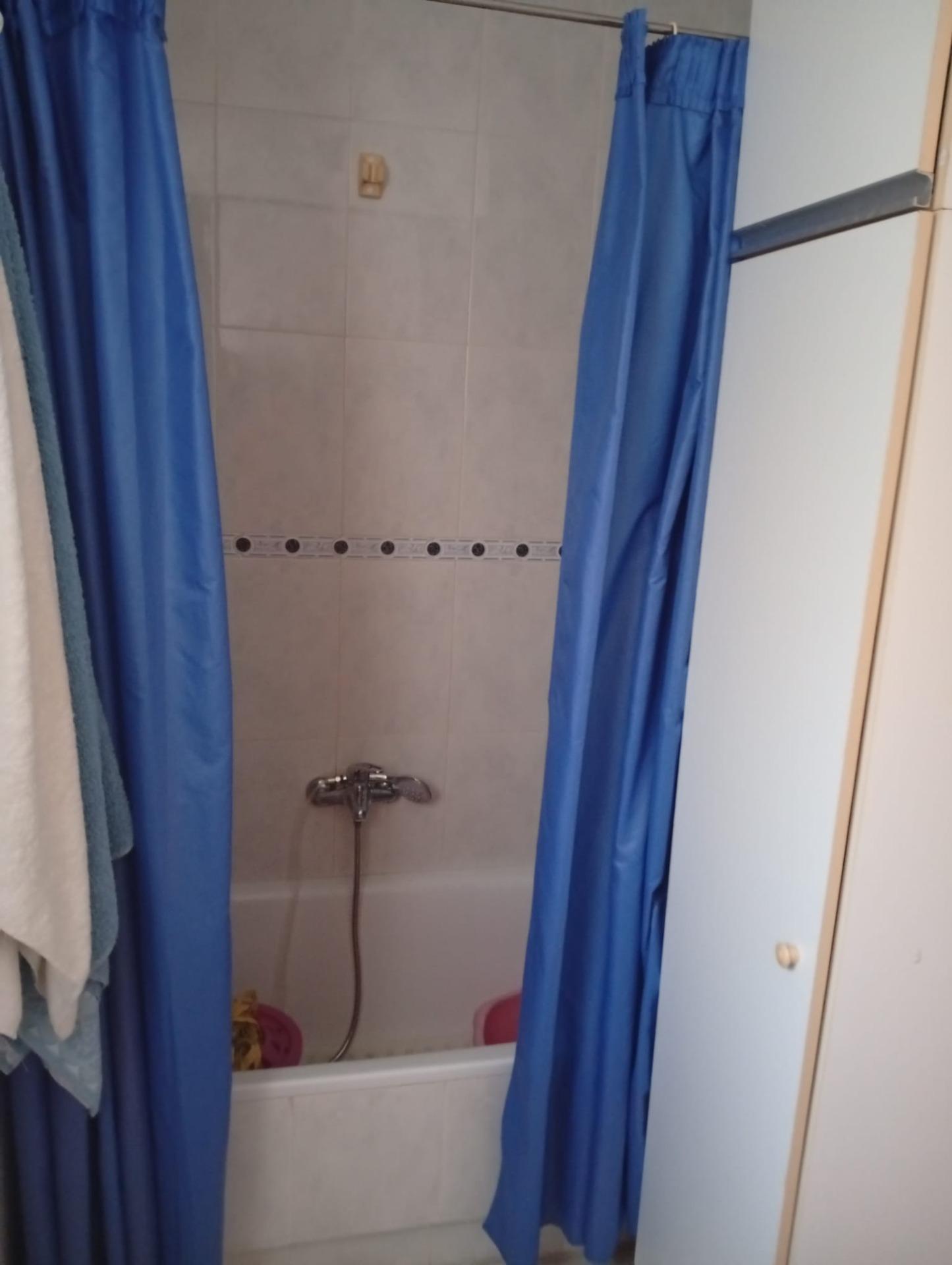 2 Bed, 1 Bath, ApartmentFor Sale, Torrevieja, Alicante