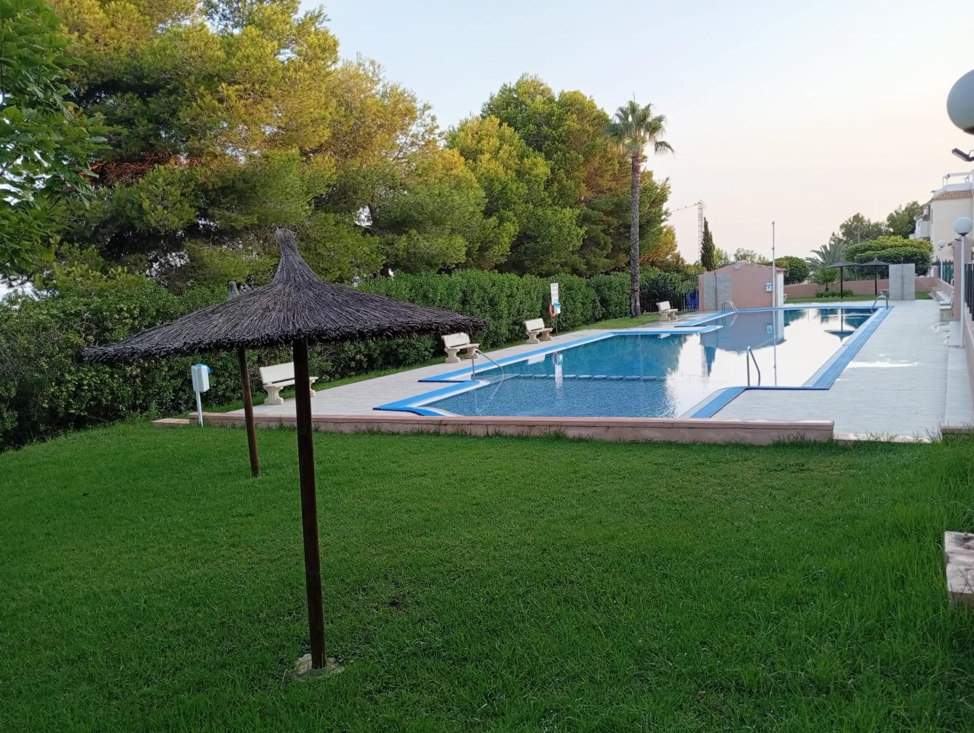 2 Bed, 1 Bath, ApartmentFor Sale, Torrevieja, Alicante