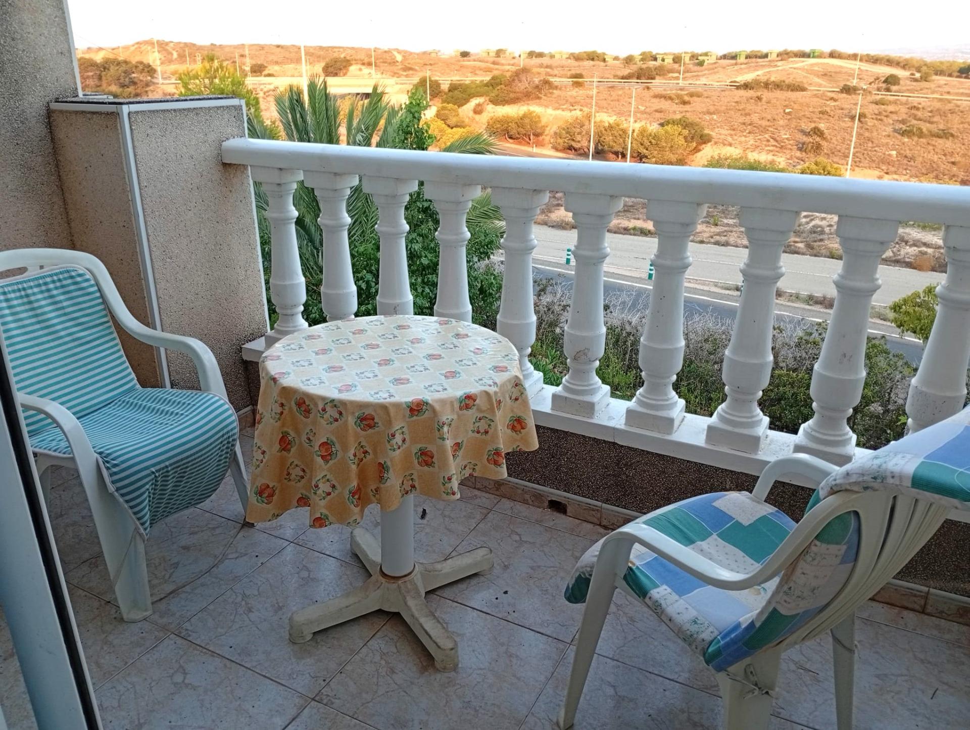 2 Bed, 1 Bath, ApartmentFor Sale, Torrevieja, Alicante