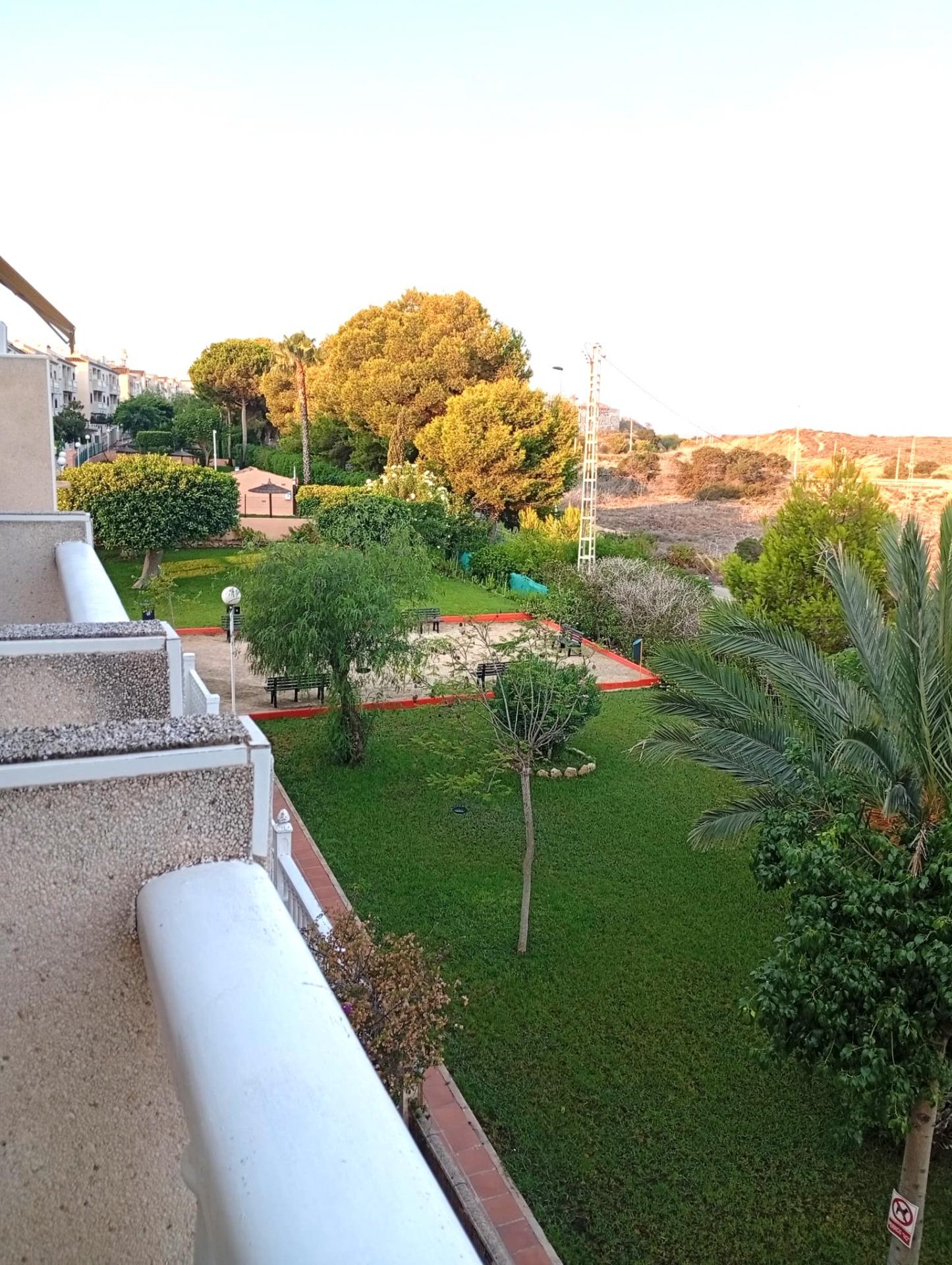 2 Bed, 1 Bath, ApartmentFor Sale, Torrevieja, Alicante