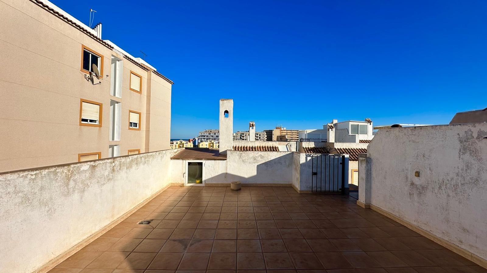 2 Bed, 1 Bath, ApartmentFor Sale, Torrevieja, Alicante