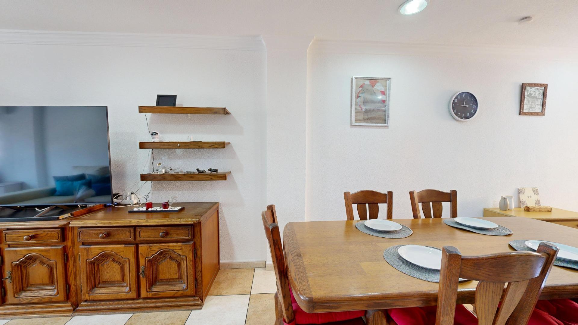 2 Bed, 1 Bath, ApartmentFor Sale, Torrevieja, Alicante