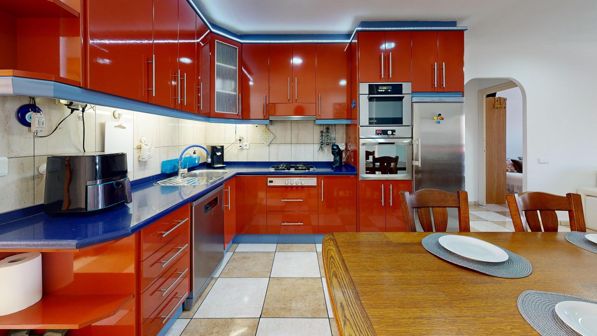 2 Bed, 1 Bath, ApartmentFor Sale, Torrevieja, Alicante