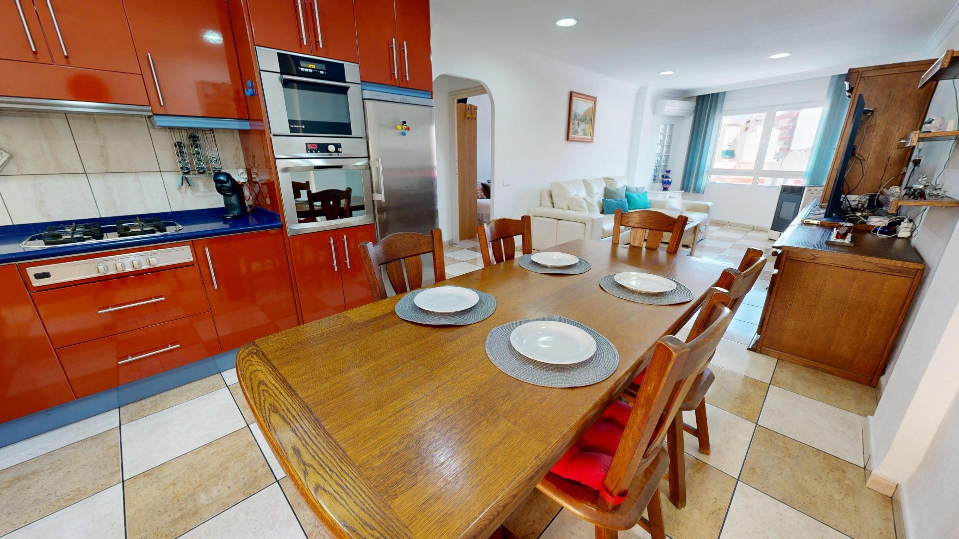 2 Bed, 1 Bath, ApartmentFor Sale, Torrevieja, Alicante